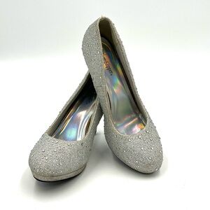 Silver Slipper Mirage Rhinestone Sparkle Pumps Size 10W